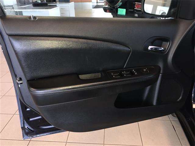 Chrysler 200 2012 photo 23